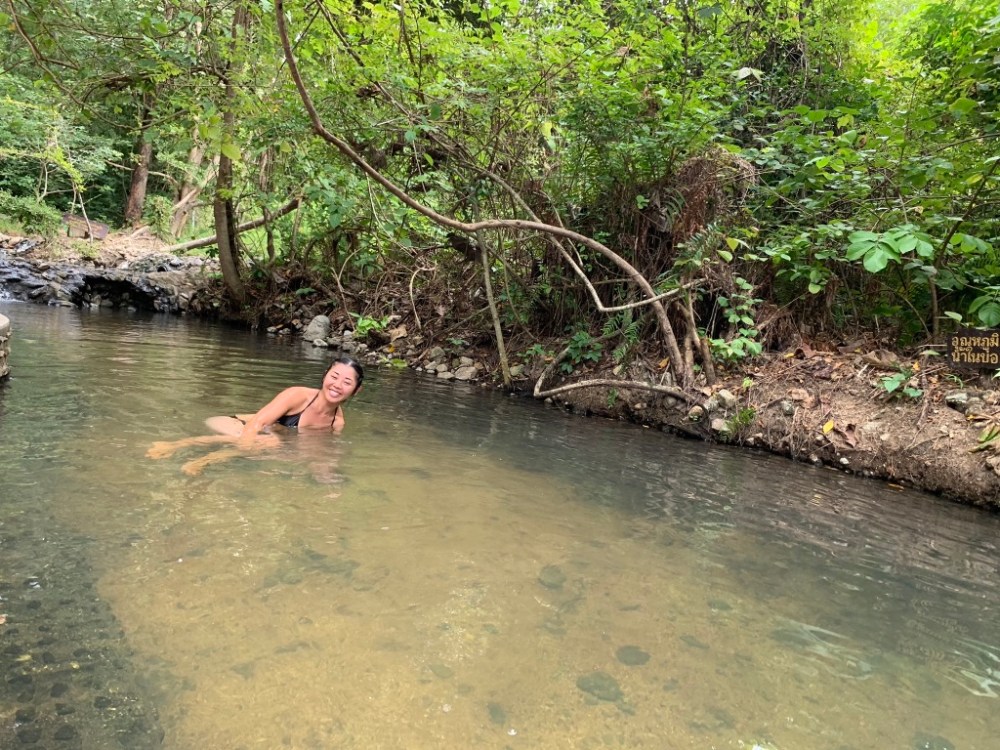 05E14CC1-8715-4A24-A62E-A9FBD82FEB02_1_105_c