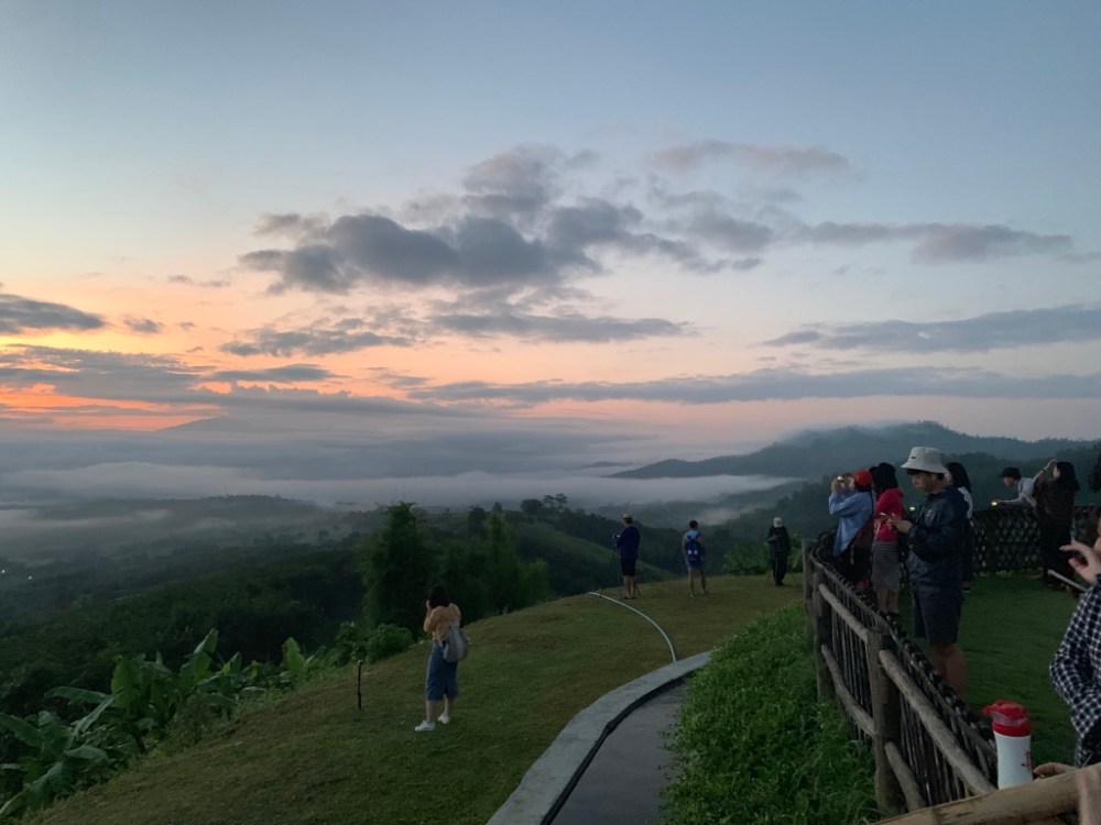 1A361479-412A-46C6-B0F4-D3ED713BF63E_1_105_c